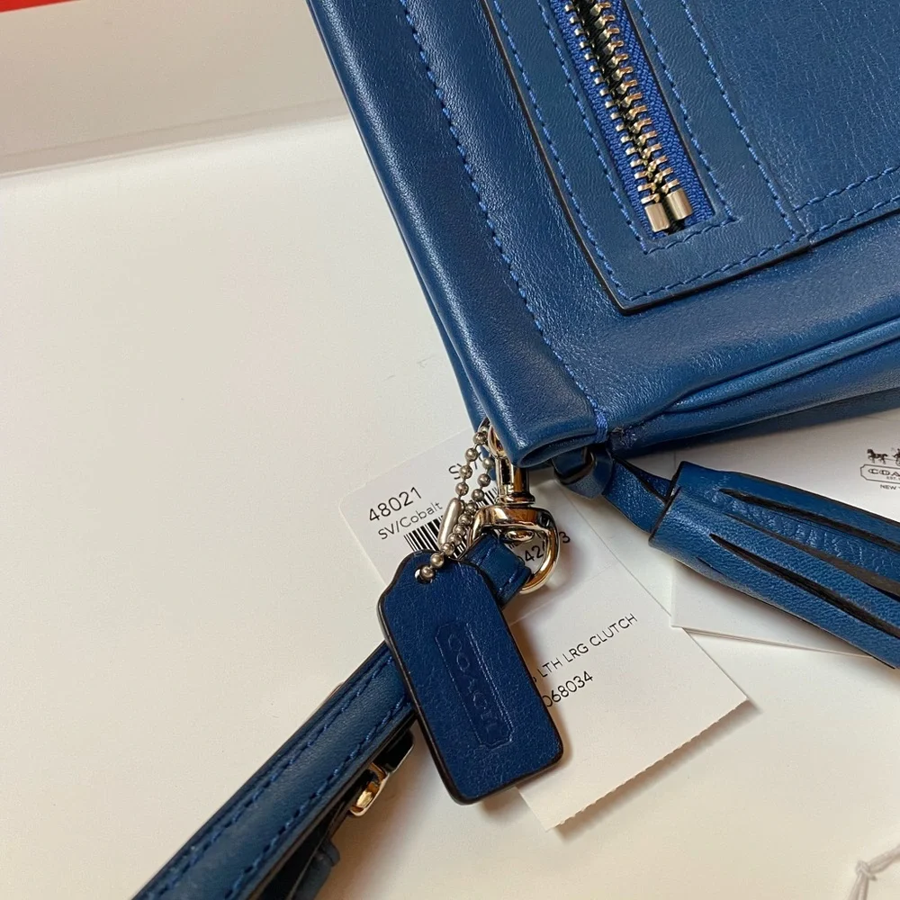 Coach Legacy Clutch - large - Picture 5 of 6
